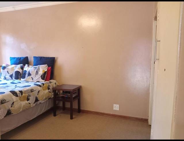 3 BEDROOM TOWNHOUSE FOR SALE IN VANDERBIJLPARK CW 3